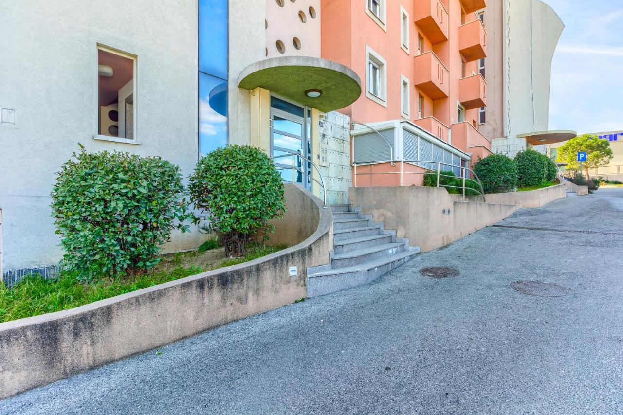 New Apartment Bila Jidra**** Split Exterior photo